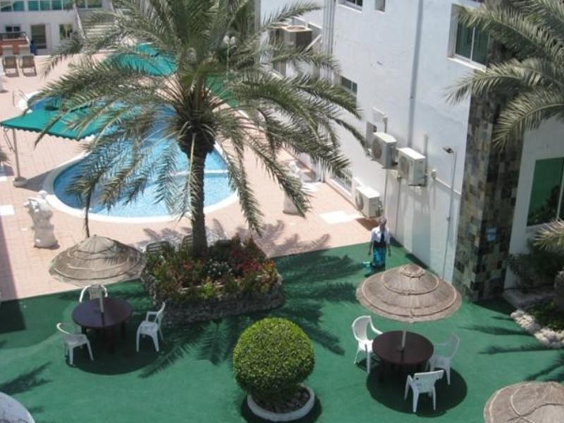 Green House Resort Sharjah Bagian luar foto