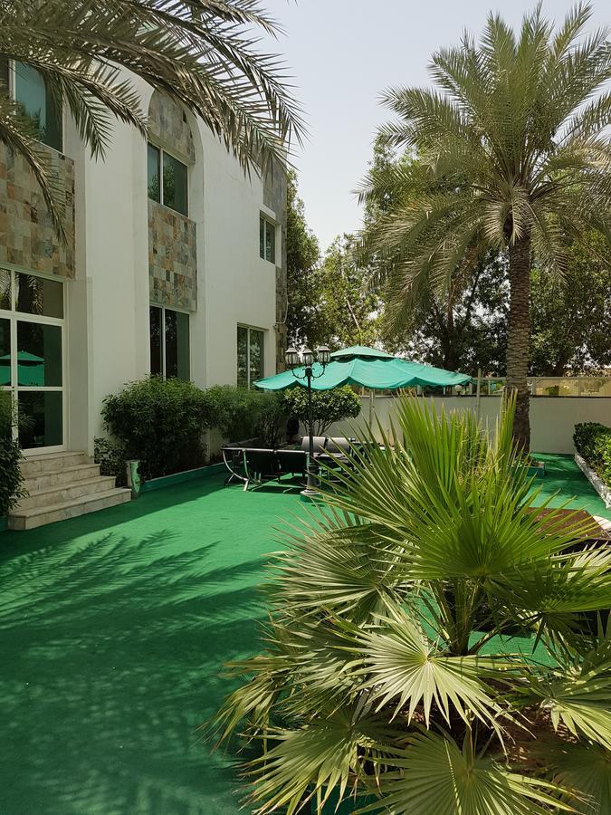 Green House Resort Sharjah Bagian luar foto